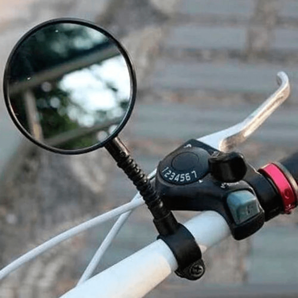 En este nuevo post vamos a dar recomendaciones de retrovisores o espejo retrovisor para bicicletas, aunque la mayoría de ciclistas no lo llevan