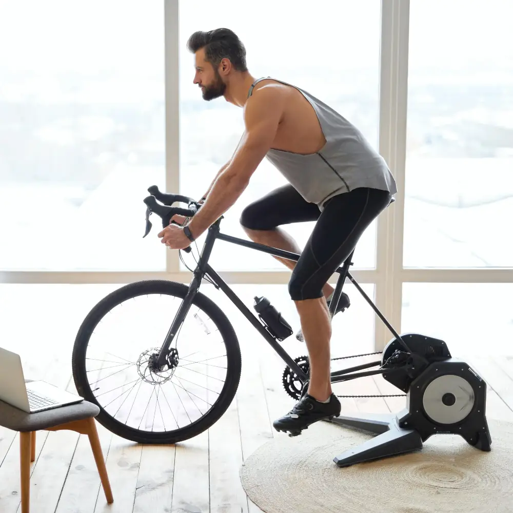 ¿Qué diferencia a una bicicleta estática de una bicicleta para fitness?