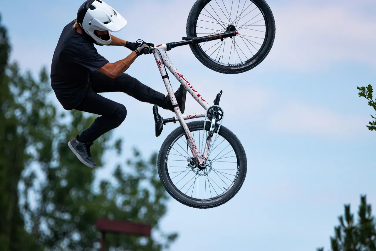 Cómo Evitar Ruidos en tu Bicicleta Fixie Urbana