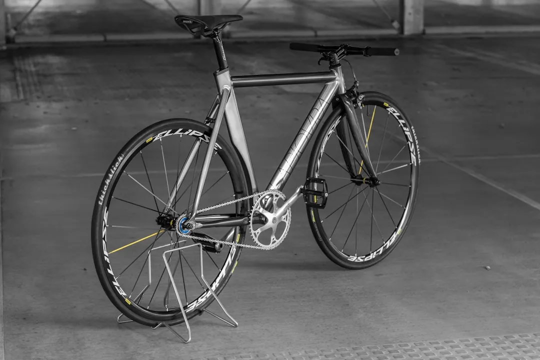 Cómo Hacer un Soporte Casero para Bicicleta Fixie Urbana