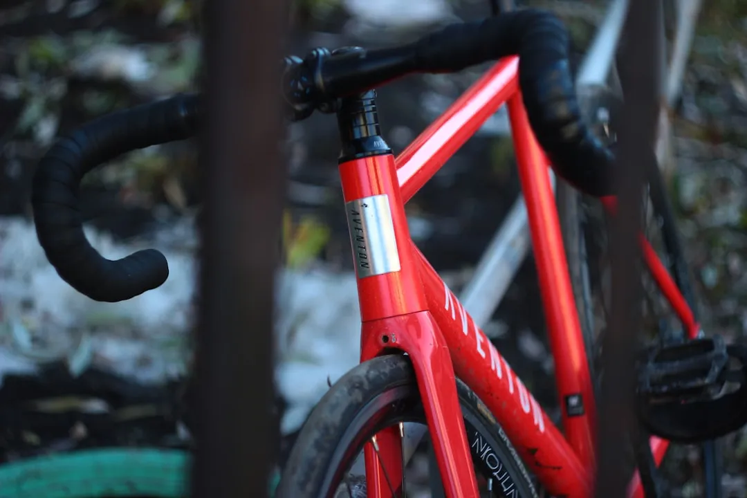Bicicleta Fixie Urbana de Carbono: Rendimiento Profesional