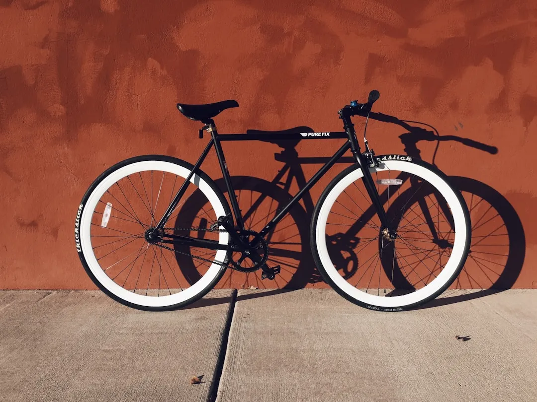 Cómo Aligerar tu Bicicleta Fixie Urbana al Máximo