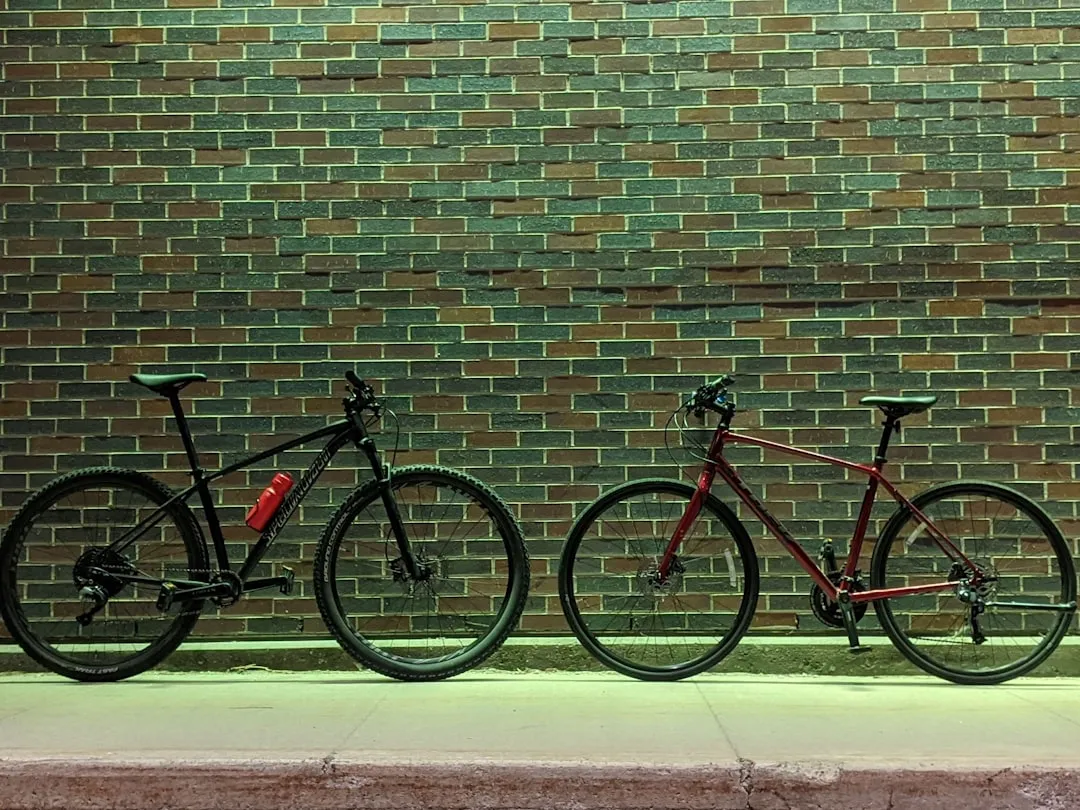 Introducción al tema: Comparativa de precios: Bicicleta de touring vs. Gravel