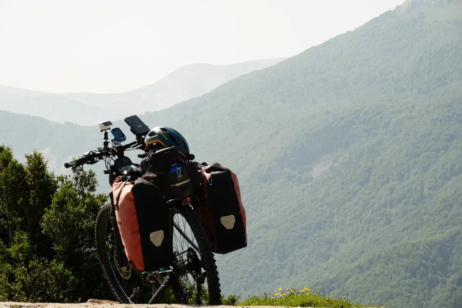 Cómo empacar las alforjas en tu bicicleta de touring